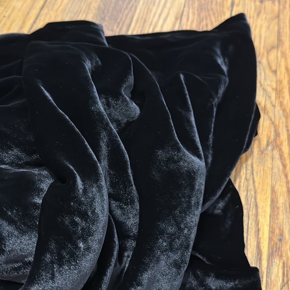 Aritzia Wilfred Velvet Michelet Slip Dress midi black with silk size S - Picture 6 of 6